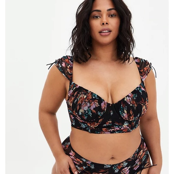 NWT Torrid Black Floral Mesh Drawstring Cap Sleeve Longline Bralette - Picture 2 of 11